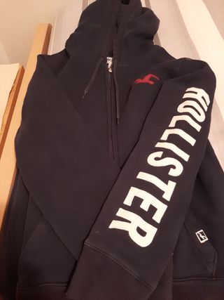 Sudadera Hollister con cremallera