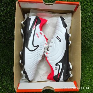NUEVA Nike TIEMPO LEGEND 10 (T 38,5) FG/MG