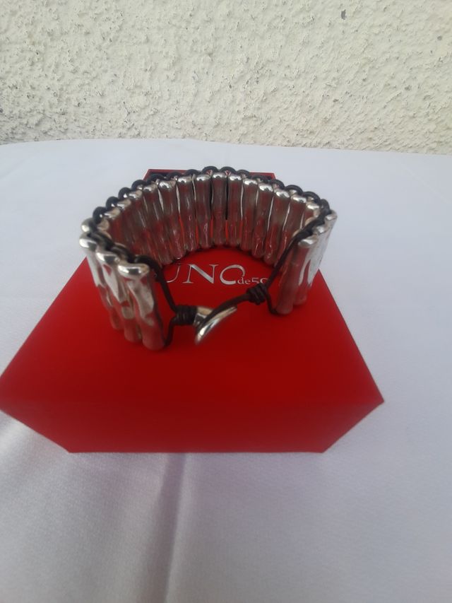 Pulsera uno de 50