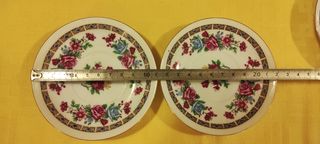 Juego de tazas y platos de café y té