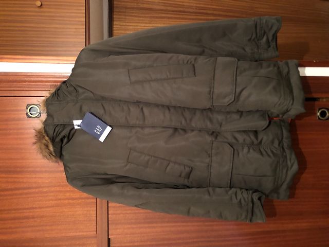 Parka GAP nueva