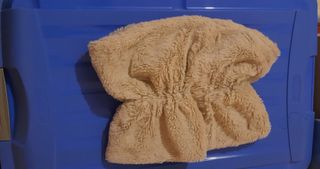 Braga para el cuello de borreguillo