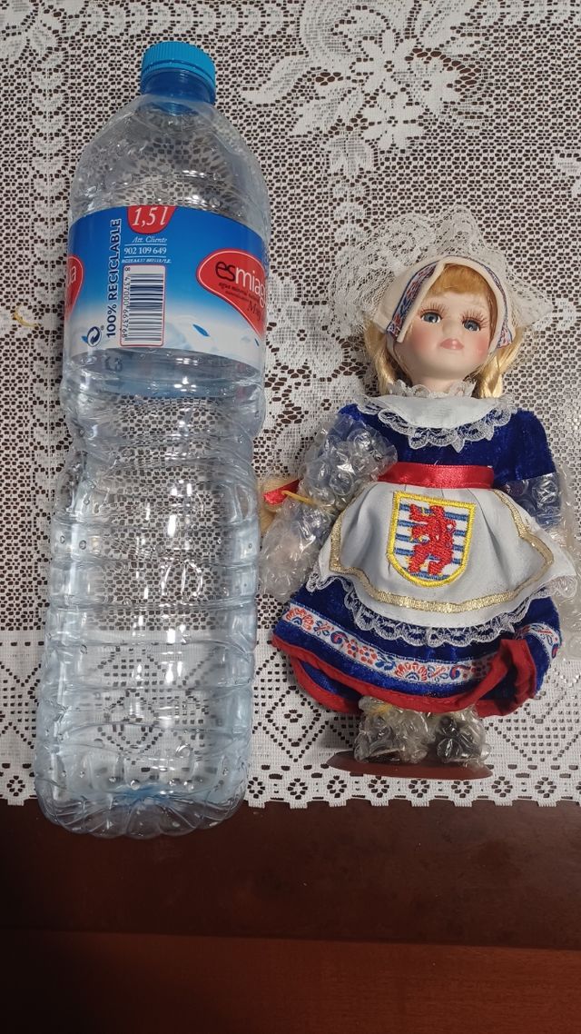 Muñeca de porcelana