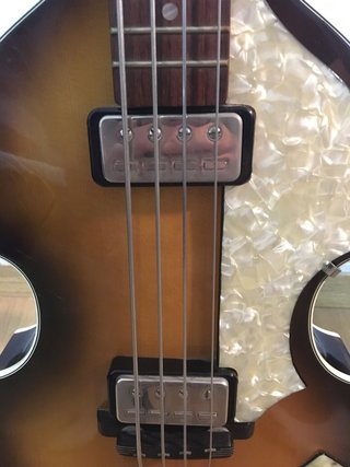 HÖFNER BAJO 500/1 V63 REISSUE (Germany)