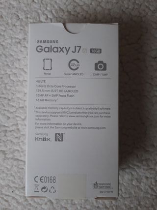 Smartphone Samsung Galaxy J7 (2016)