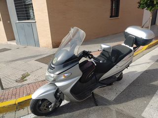 Suzuki Burgman AN400+extras