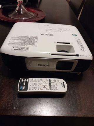 PROYECTOR EPSON