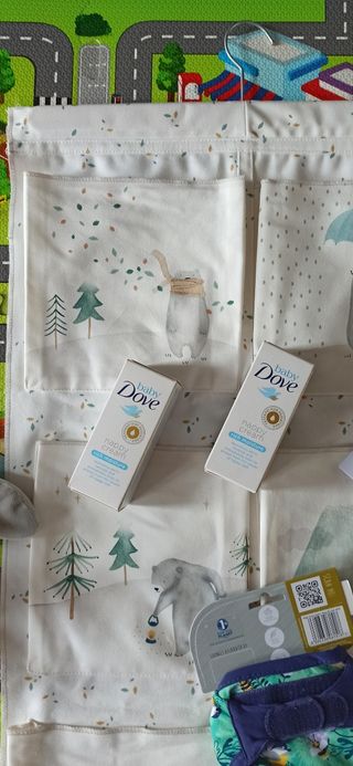 Lote bebé, pañales, peluche...