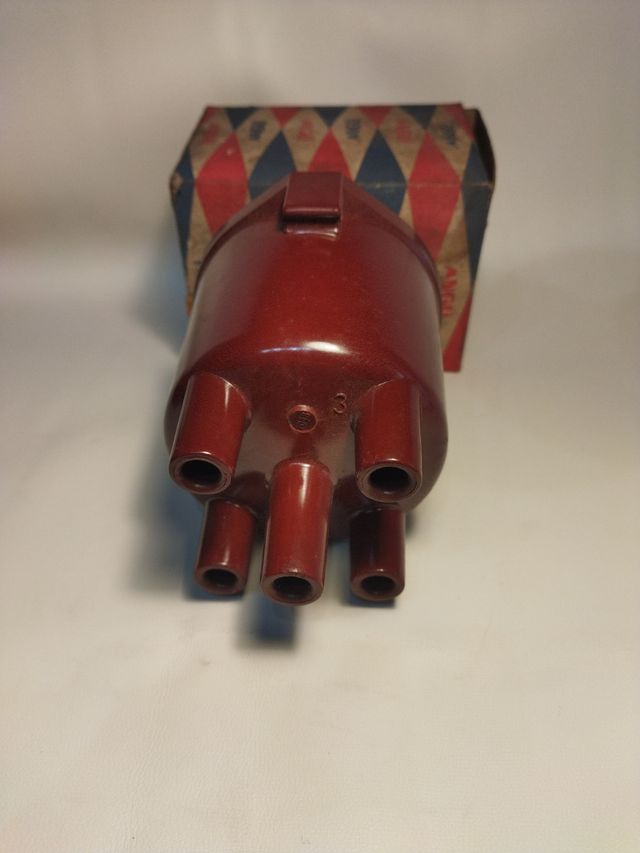Tapa distribuidor Seat 1500