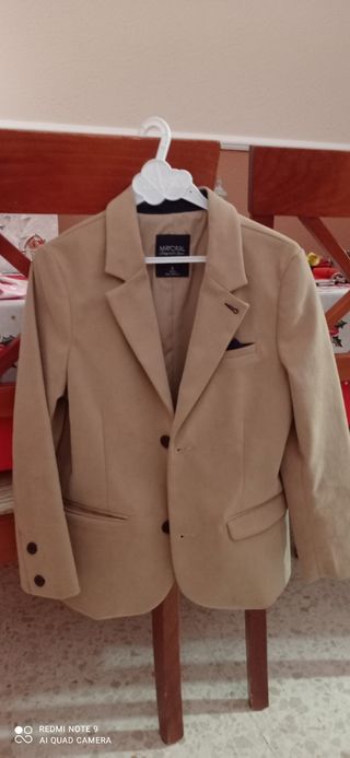 Preciosa chaqueta Mayoral