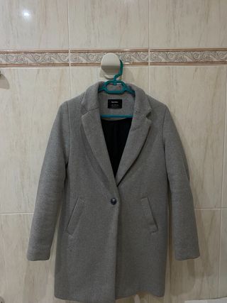 Abrigo Bershka XS