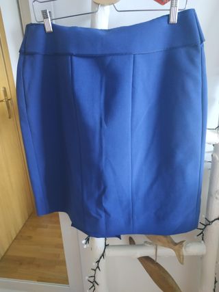 Falda midi