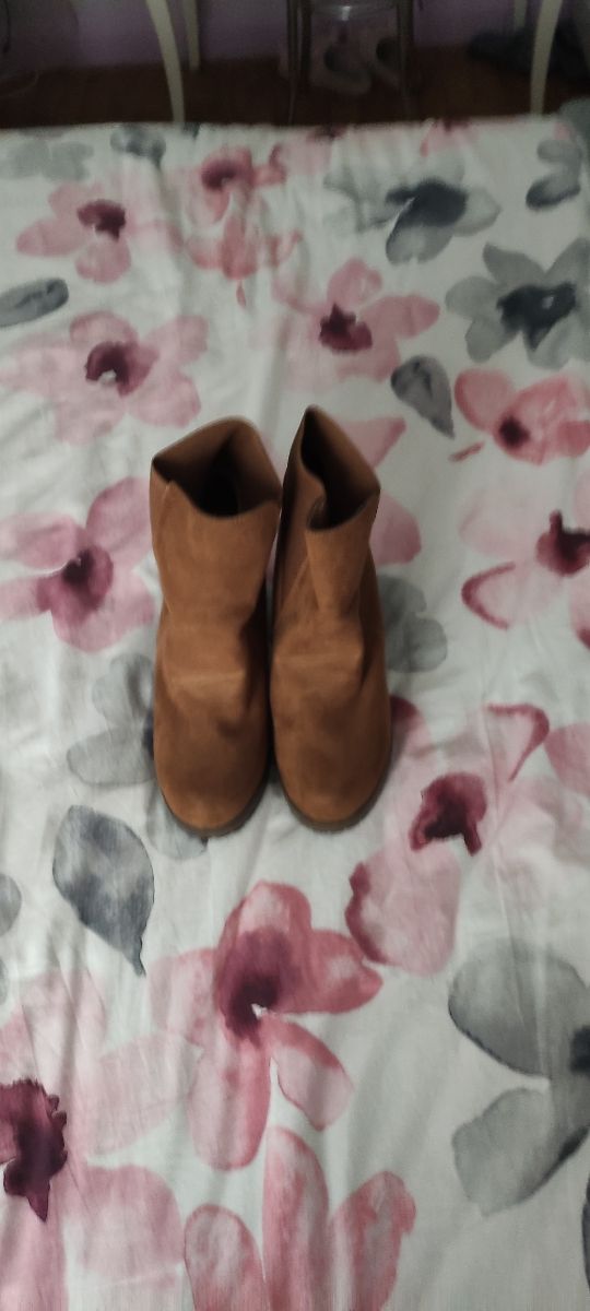 Botín marron
