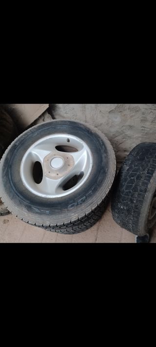 Llantas toyota land cruiser 16` pulgadas
