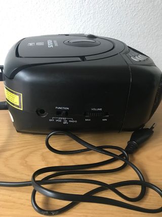 Radio CD/USB y iPod Dock