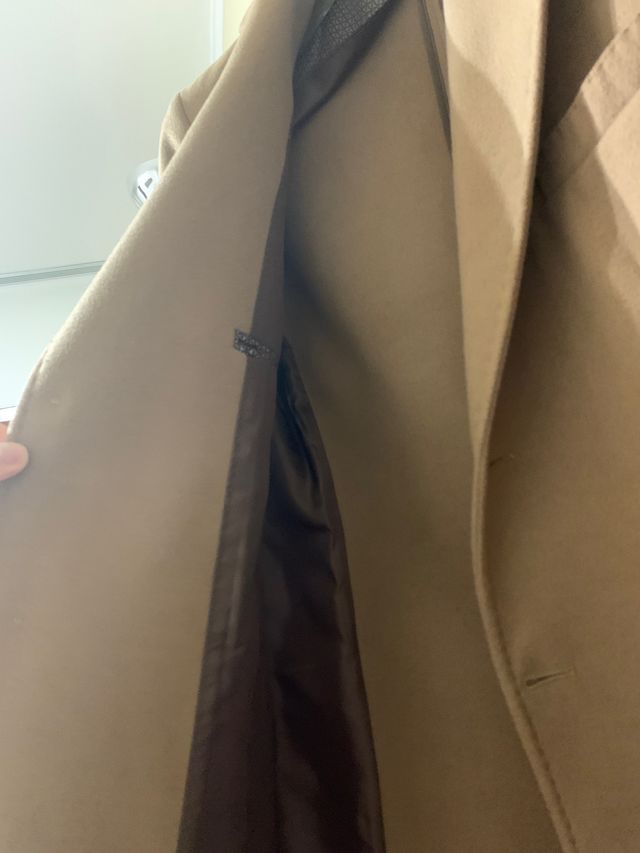 Cappotto lungo ed elegante color Cammello