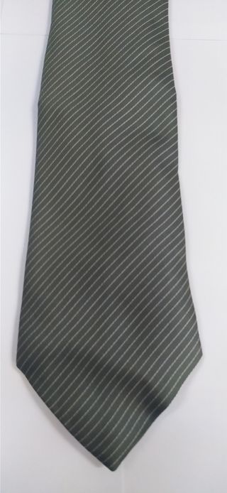 CORBATA VERDE SOLVI