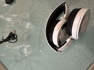 vendo Cuffie MaxTech