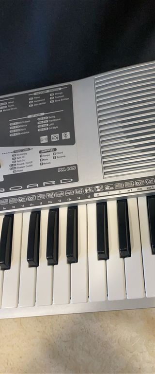 Piano teclado Bontempi PM 665