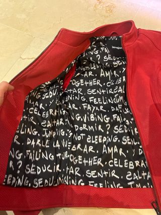 chaqueta Desigual cuero rojo