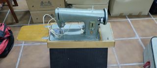 Maquina de coser Singer Hexagon C601/40