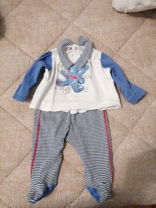 Completo bimbo 6mesi