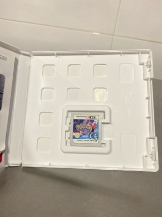 Juego Pokémon Y para 3DS y 2DS