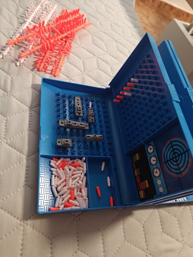 Pictureka y Hundir la flota juegos