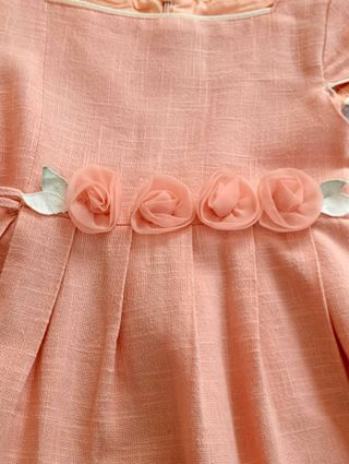 Vestido elegante salmón para niña