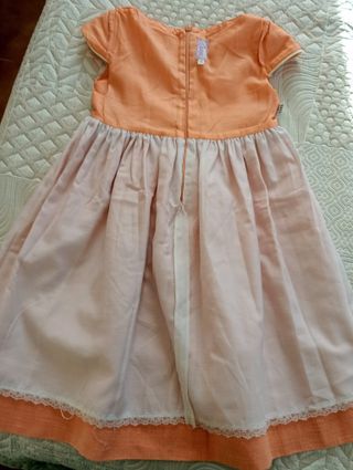 Vestido elegante salmón para niña