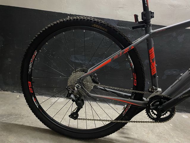 Bicicleta Montaña BH A2590 29”