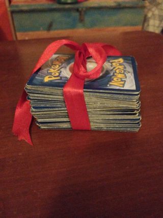 100 carte Pokemon