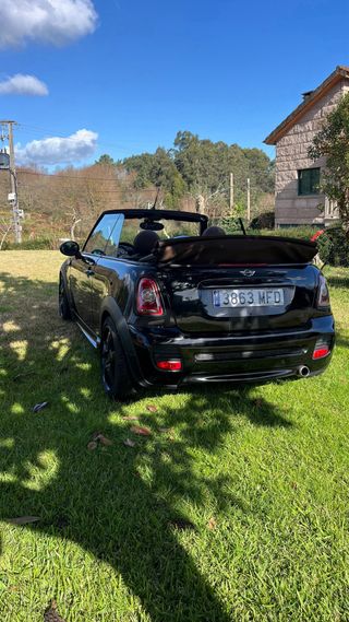 MINI Cooper Cabrio
