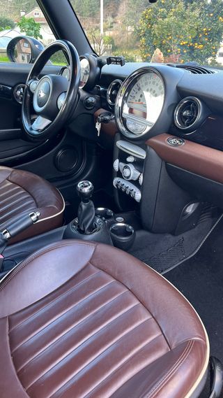 MINI Cooper Cabrio
