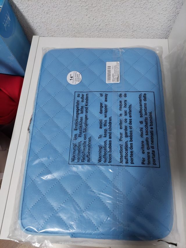 Funda portátil NUEVA