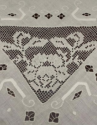 🦋Mantel +2'5m antiguo bordado a mano filet