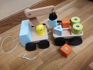 Grúa de madera IKEA