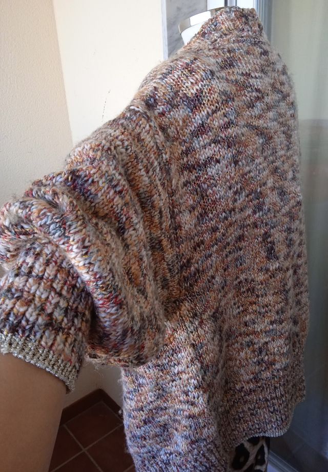 Rebeca de lana Calvin Klein