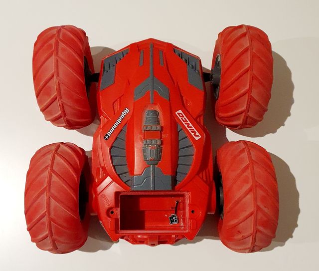 Coche Teledirigido Aquabound+