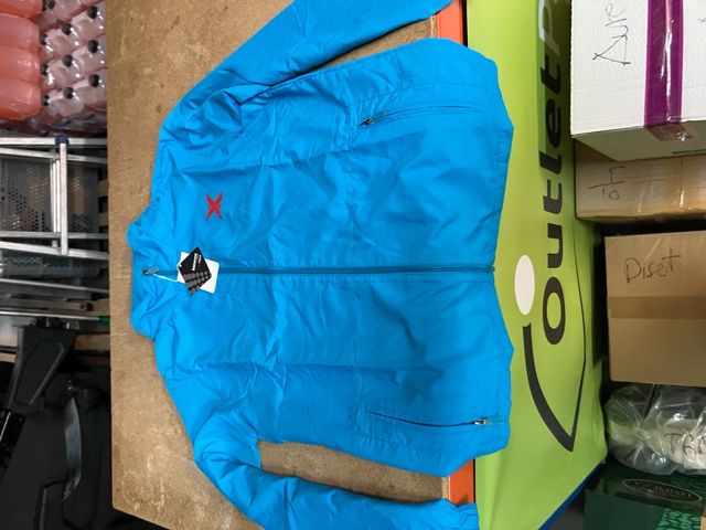 chaqueta impermeable Nox