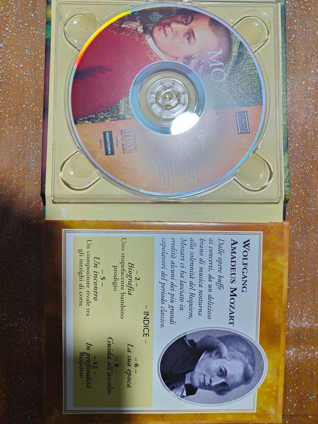 Compact disc Wolfgang Amadeus Mozart con manuale