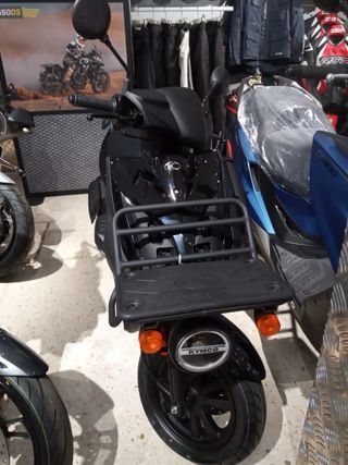 kymco 125 scooter 300 kilómetros