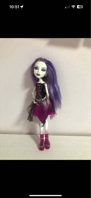 Muñeca Spectra Monster High.
