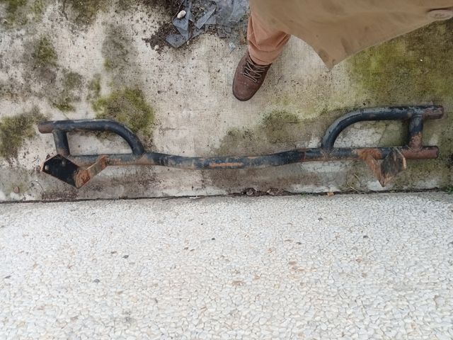 Defensa trasera parachoques Mitsubishi L200