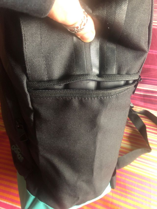 Mochila ADIDAS. Real Madrid