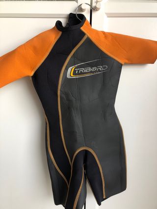 Traje neopreno corto