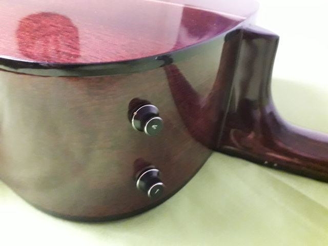 Guitarra Electroacústica CORT