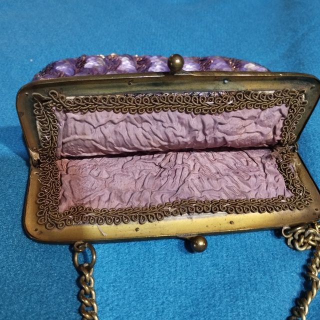 Bolso antiguo , antigüedad.