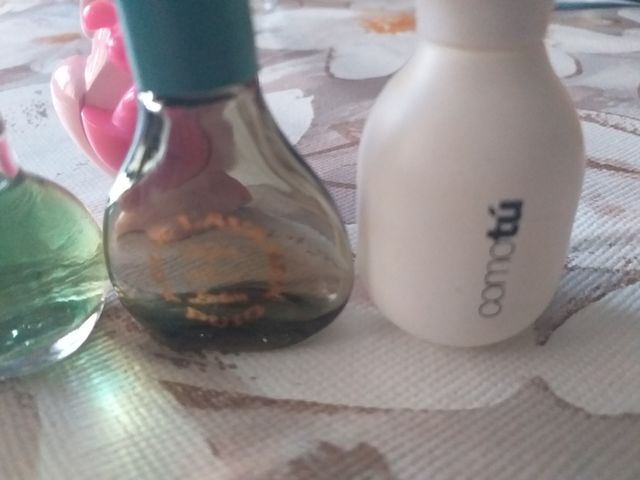 BOTELLITAS DE COLONIA