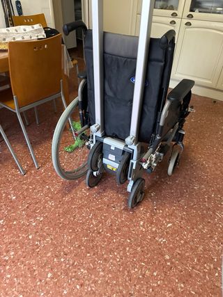 scalamobil alber s35 y silla de ruedas